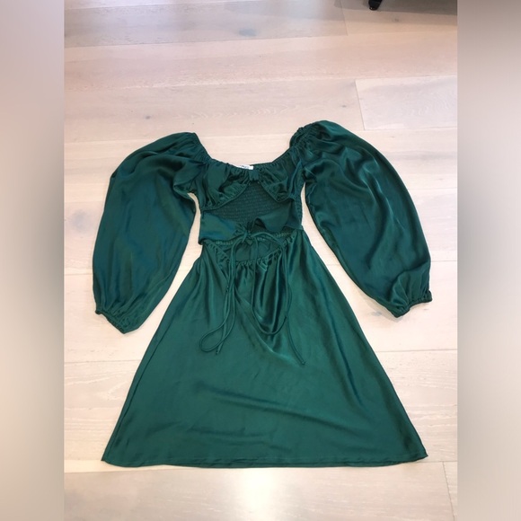 Princess Polly Nakita Long Sleeve Mini Green Dress sz 4 - Picture 3 of 6